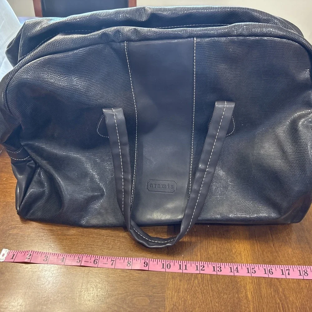 Aramis Large Duffel Travel Bag Dark Brown Zipper Close‎ Large